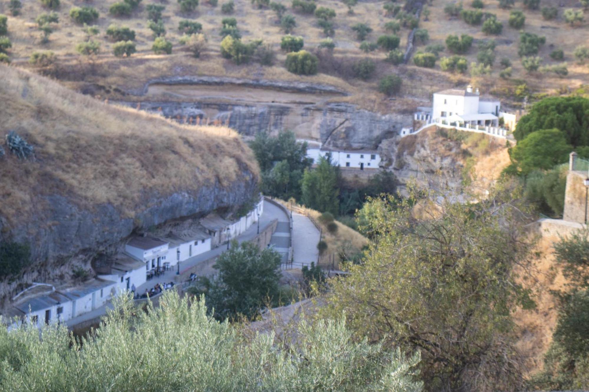 Setenil De Las Bodegas Apartamento El Mirador Del Parque מראה חיצוני תמונה