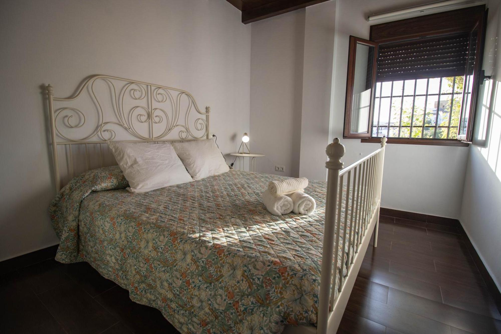 Setenil De Las Bodegas Apartamento El Mirador Del Parque מראה חיצוני תמונה
